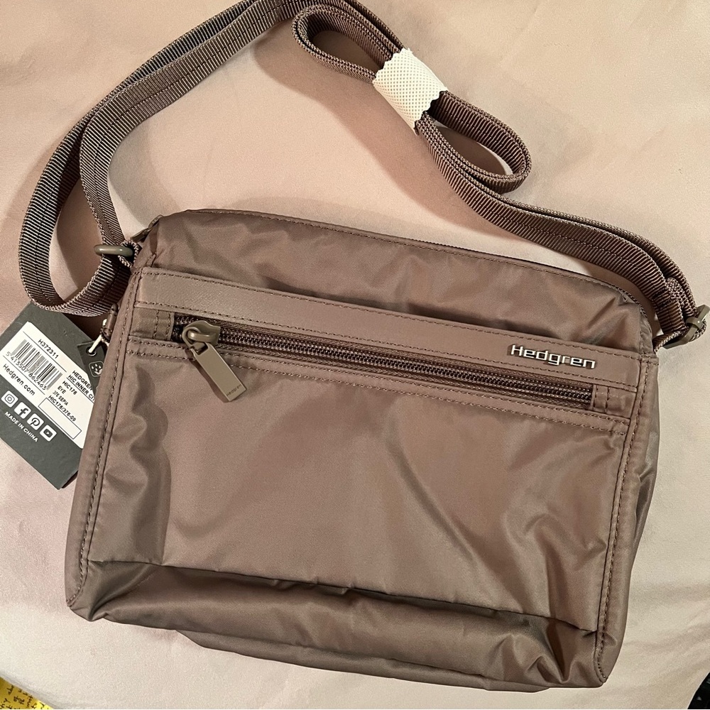 NWT Hedgren Eye Crossbody in Sepia